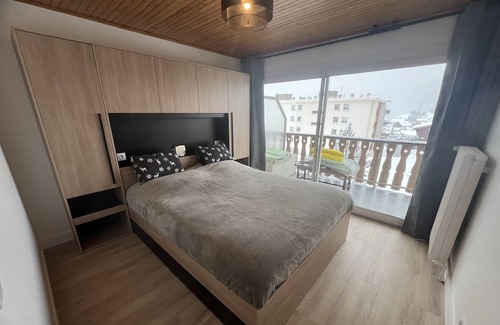 Cognet Wohnung | Appartement Rénové au Pied des Pistes, Lumineux, vue Montagne
