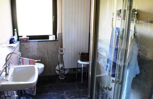 Kempenfeldrom Wohnung | Holiday apartment Haus Heidegarten terrace