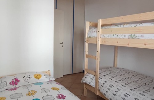 Levico Terme Wohnung | Day/night apartment in the street parallel to the center, ideal for families