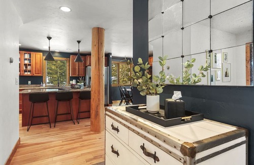 Breckenridge Haus | Welcome to Kindred Luxury Chalet in Breckenridge Hot Tub Pets Full Redesign