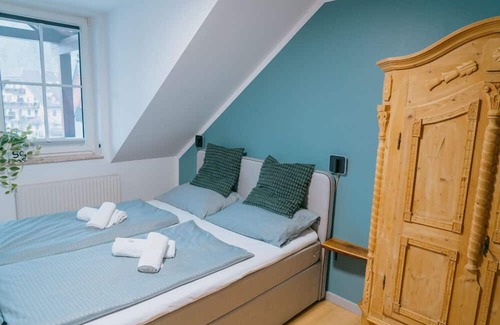 Groedig Wohnung | Apartment 9 with balcony and in view of Untersberg