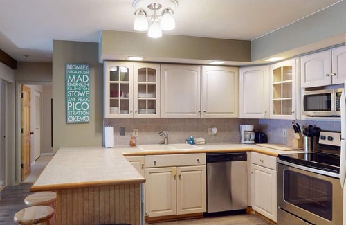 Mendon Eigentumswohnung | Gateway Comfort - 2 BR Rustic Condo in Mendon
