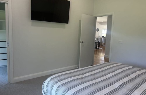 Yarram Sonstige | Luxury farm house, Woodside. 10 min to a beach or a 25 min drive to a forest.