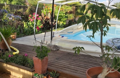 Bergerac Haus | Logement de Charme Refait à Neuf Avec Piscine et Climatisation