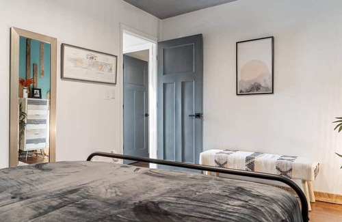 Eagle Mountain Haus | New Cabin in Mtn Community Hot Tub Fire Pit