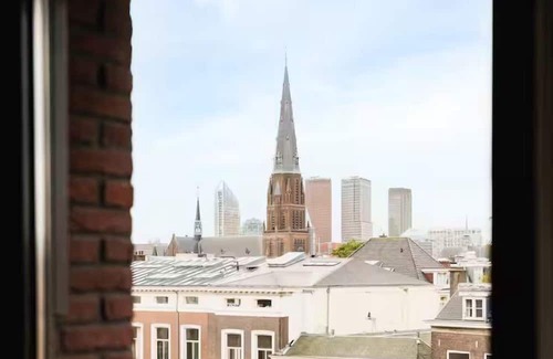The Hague Center Haus | Convenience Meets Comfort - Enjoy Our Centrally Located Stay Near Alexanderplatz