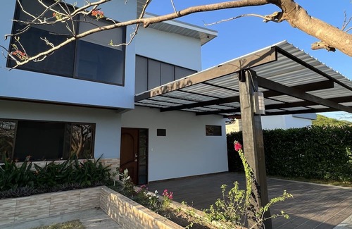Liberia Wohnung | Tropical Hideaway with Pool in Secure Condo, LIR