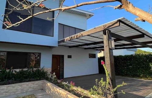 Liberia Wohnung | Tropical Hideaway with Pool in Secure Condo, LIR
