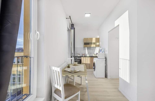 Prague 9 Wohnung | Útulný pražský byt se všemi vymoženostmi vám otevírá dveře!