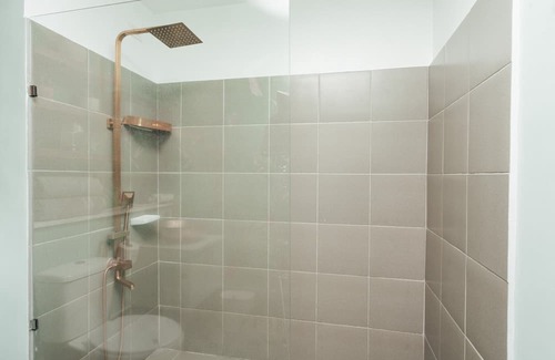 Imus Eigentumswohnung | Modern Luxe Condo Unit in Cavite