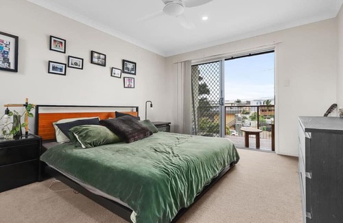 Tugun Haus | Relaxed Coastal Getaway