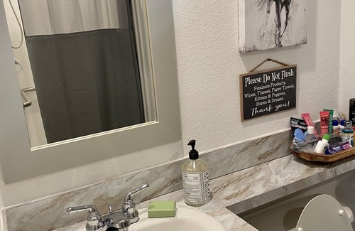 Benton Sonstige | Lovely tiny home….. on an equestrian horse farm. Pet friendly! W/Firepit