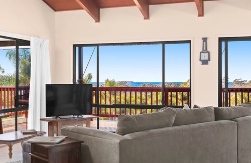 Surf Beach Haus | Coastal Escape At Surf Beach