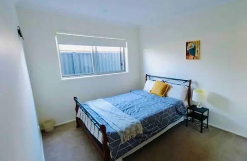 Moncrieff Haus | Entire 4 BR House In Moncrieff Close To Playground
