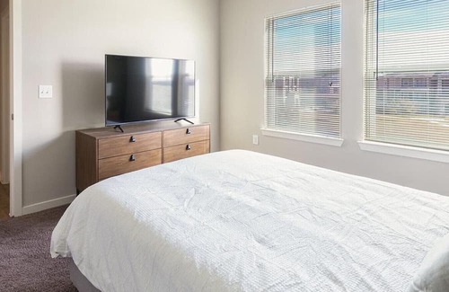 Brooks City Base Wohnung | Landing at The Anderson at Brooks - 2 Bedrooms in Stinson Airport Vicinity