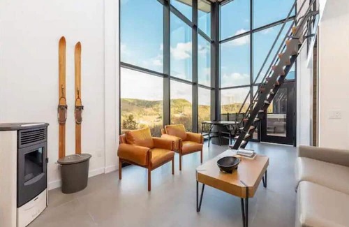 Waterford Kabine | STOKE Luxury Basecamp Cabin with Epic Views next to Poley Mountain