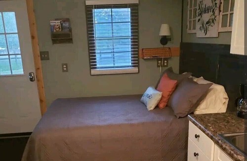 Lufkin Kabine | Rustic Corner Cabin