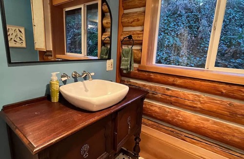 Kalama Kabine | Cozy Cabin on the River