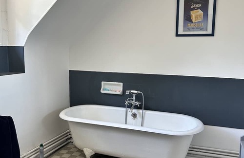 Coulanges-sur-Yonne Haus | Grande Propriété Avec Piscine sur Parc de Deux Hectares