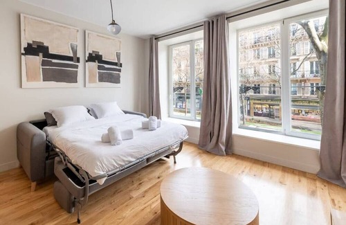 Saint-Vincent-de-Paul Wohnung | Beautiful & Modern 1BD Flat near Montmartre