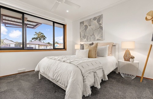 Valentine Haus | The Boat house with private jetty