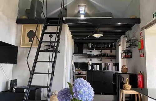 Tabua Hütte | THE L Lodge Elegant Country Cottage With Garden