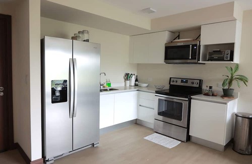San Jose Wohnung | Cozy Apartment close to the nicest parts of San jose, 15 min to SJO airport