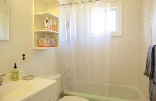 Clearwater Beach Haus | Sun Drenched East Hampton Springs Retreat with Private Beach Pass