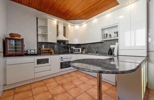 La Figuera Haus | Vineyard-surrounded spacious house with views to La Figuera - Tarragona