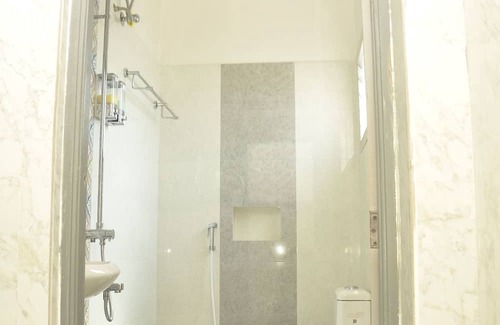 Thanjavur Haus | Roof-top stay in a new-built house in the centre of city.