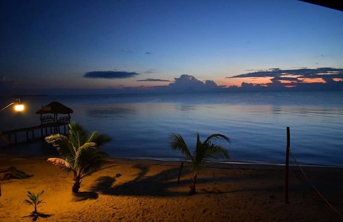 Placencia Haus | Nautical Inn 15-Delightful Tiny Home-Beach Resort