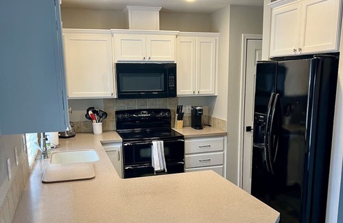 Southeast Boise Haus | Quiet and cozy SE BOI Home.Close to Hiking+River+Simplot sports complex+Micron.