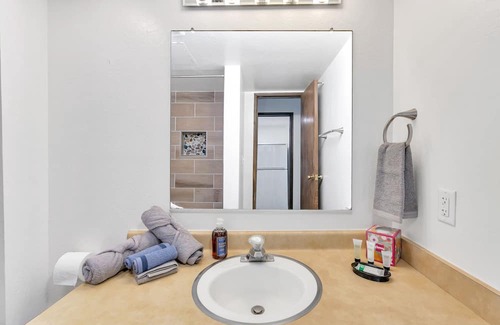 Yosemite National Park Eigentumswohnung | Capitan’s Corner – Unbeatable Location! Studio Condo Within Yosemite!