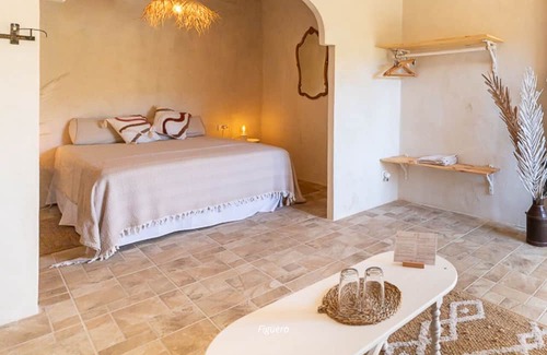 Sant Marti de Tous Sonstige | Timeless Tranquility: Experience the Legacy of Masía Aubareda, 1h from Barcelona