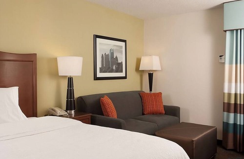 Buford Highway Haus | Comfort and Relaxation! 4 Convenient Units, Onsite Pool, Free Breakfast, Parking