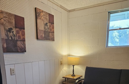 Silver Creek Village Wohnung | Cozy 1 room studio with access to bathhouse and coffee bar