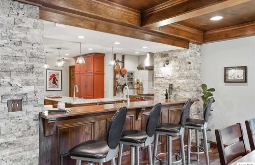 Howard Haus | Comfortable Lakefront Home with beautiful dock on Apple Valley Lake, Ohio.