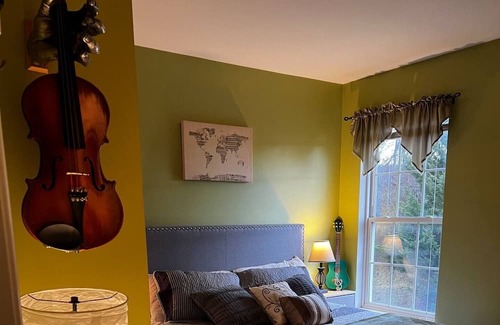 Boonsboro Wohnung | Strike Up The Band Suite @ Music House.