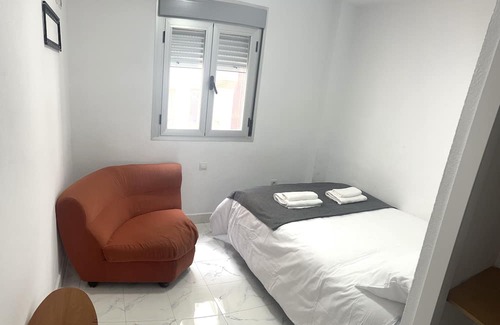 Bailen-Miraflores Eigentumswohnung | Apartamento Domingo