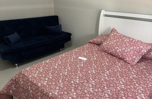 Embare Wohnung | Walk to the beach and Shopping Mall. Private garage