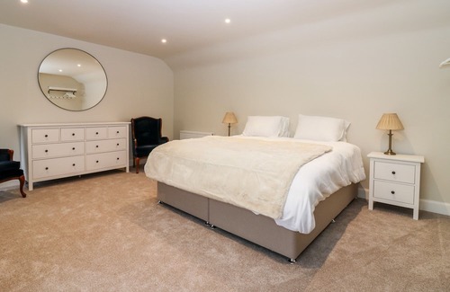 Haddington Hütte | 8 BARNEY MAINS COTTAGE, pet friendly, with open fire in Haddington
