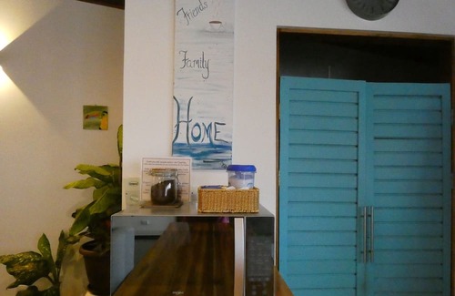 Turrialba Wohnung | Lilu Café Apartment - Hot Breakfast Included