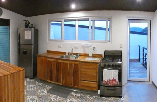 Turrialba Wohnung | Lilu Café Apartment - Hot Breakfast Included