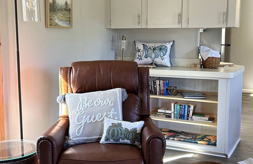 Boys Ranch Haus | NEW!!Cozy, andclose to all attractions in North Florida and S GA