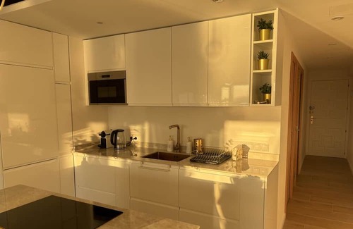 Torrenova Wohnung | A jewel of a 5* flat on the water, on the island of Mallorca