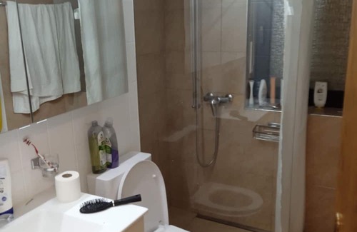Randa Wohnung | Private 2 Zimmerwohnung mit Wunderbarer Aussicht Aufs Klein Matterhorn
