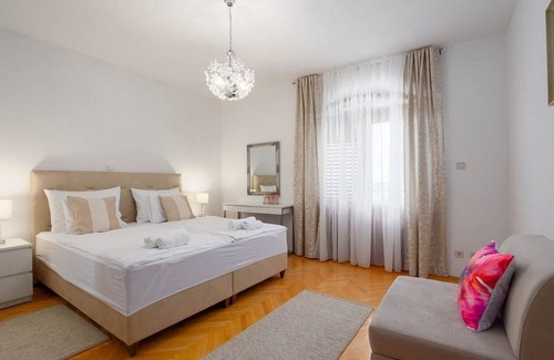 Kamen Wohnung | Three bedroom apartment with terrace and sea view Stobreč, Split (A-21990-a)