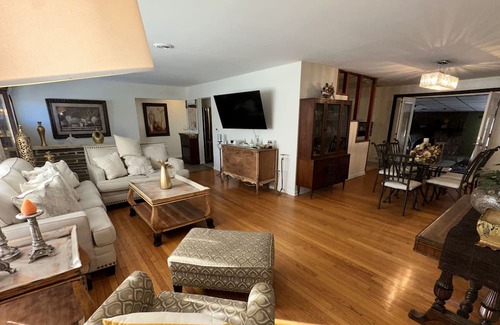 Westmere Haus | Tumbaros ideal for long term