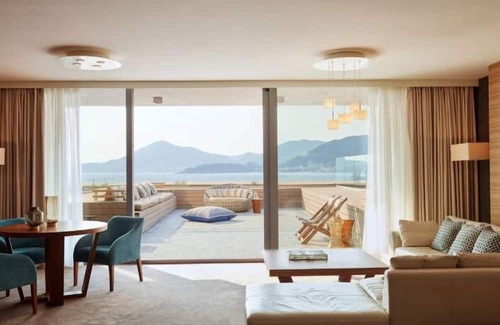 Przno Wohnung | Luxurious 2BR Suite Great Terrace