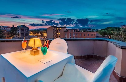 Ripa Wohnung | Elegant 1BR Suite for Four Persons at Rome